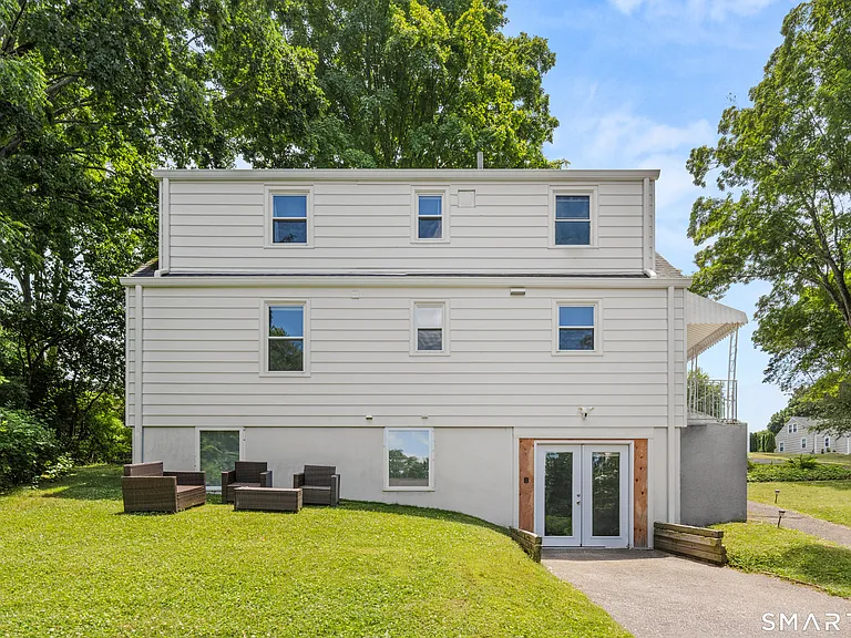 63 Valleyview Rd — Photo 27