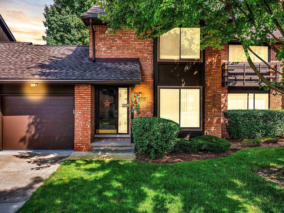37204 Clubhouse Dr #47, Sterling Heights, MI 48312 | Zillow