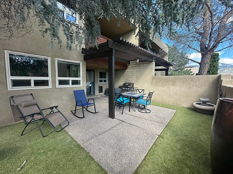 793 Tramway Ln NE #E — Photo 13