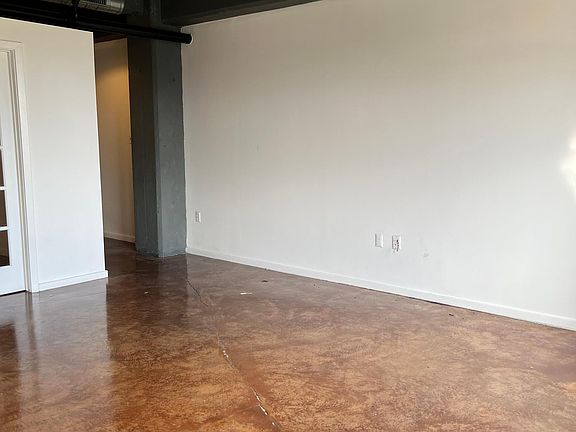 4th image of 1703 N 6th St #304