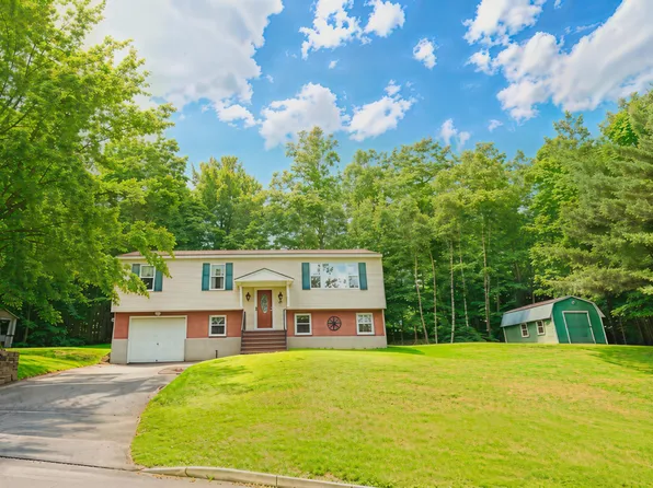 129 Summit Street, Baileyville, ME 04694