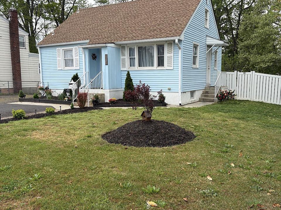 1st image of 1026 W Browning Rd