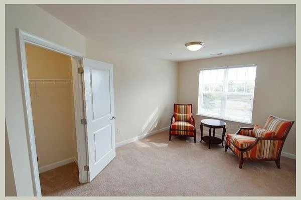 3455 Dundalk Ave — Photo 3