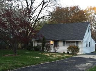 994 Terrace Blvd, Ewing, NJ 08618
