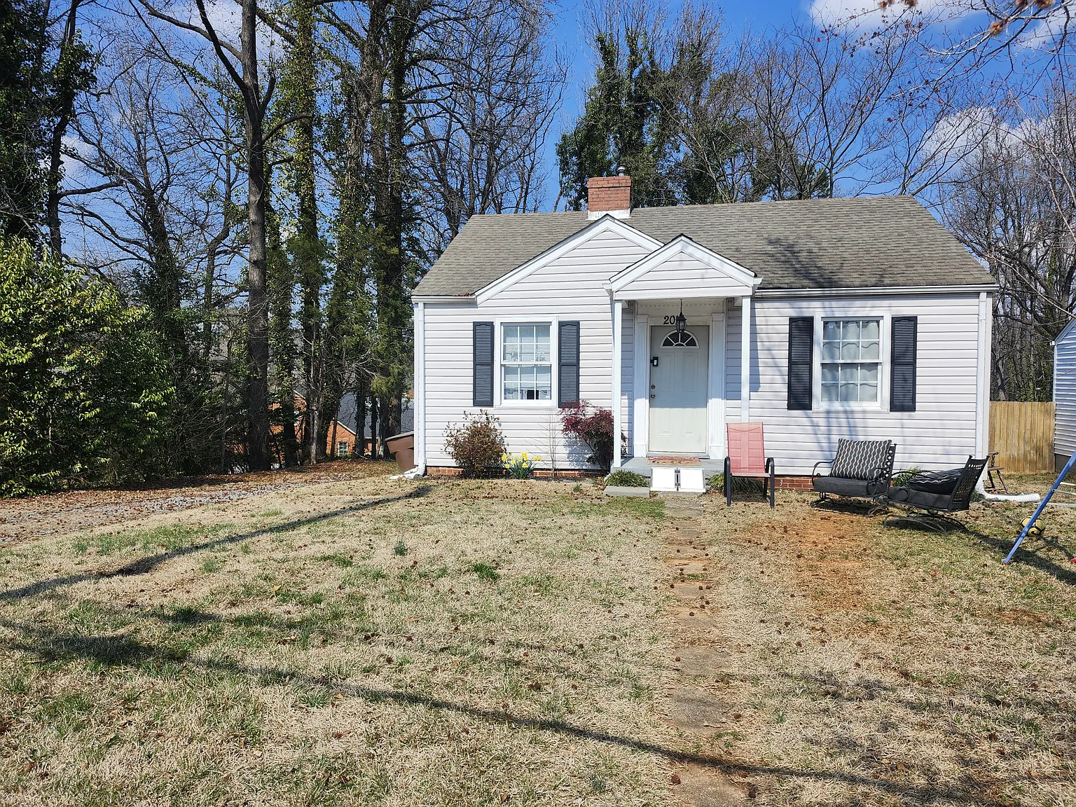 2014 Colonial Avenue - 1 — Photo 4