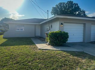 29 SE 24th Ave, Cape Coral, FL 33990