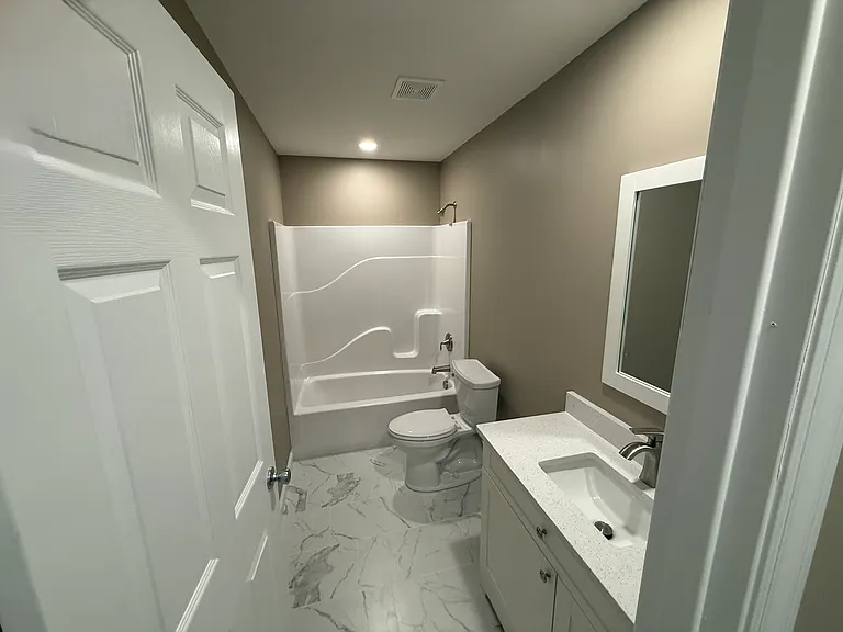 516 Cherry Ln — Photo 10