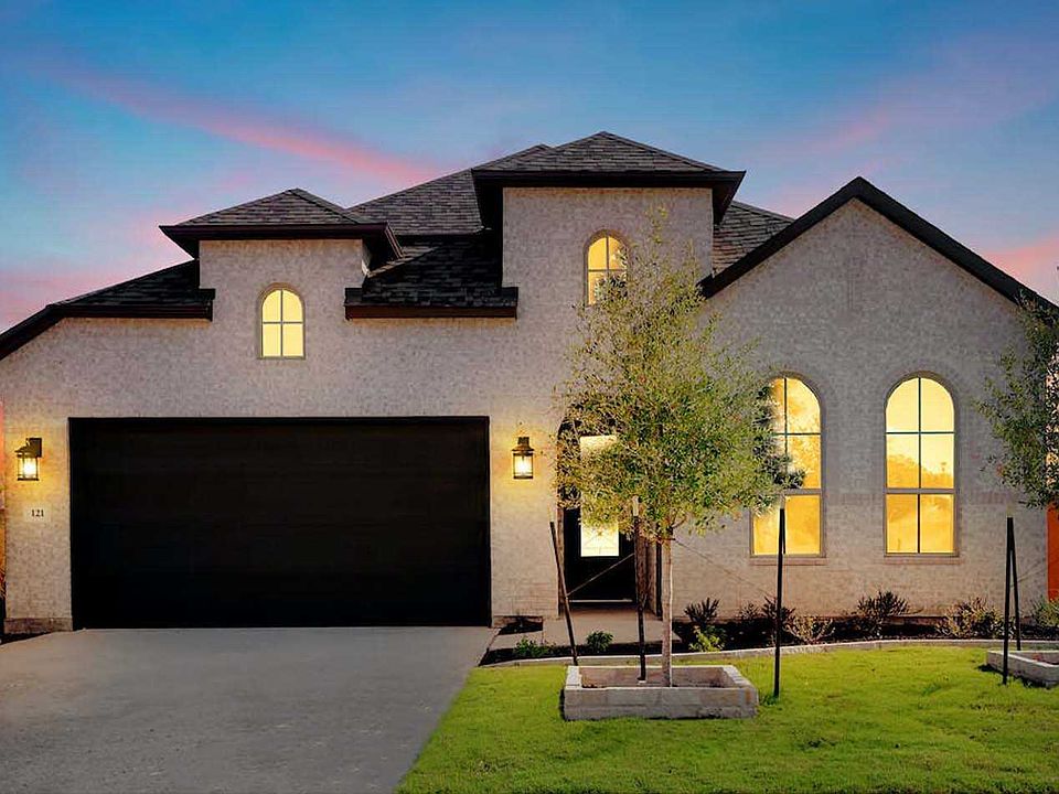 1st image of 121 Country Cat Ln