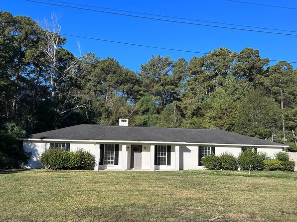 5571 Orchard St, Satsuma, AL 36572