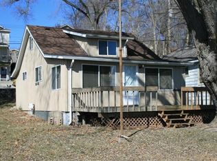 8117 Halfway Dr, Brighton, MI