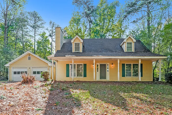 629 Tahoe Cir SE — Photo 1