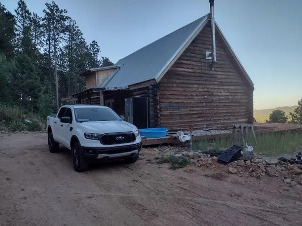 21319 Cabin Rd, Lead, SD 57754