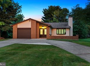 6 Broad St, Hatboro, PA 19040