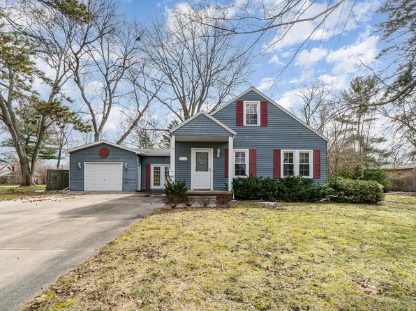3718 Concord St, Midland, MI 48642
