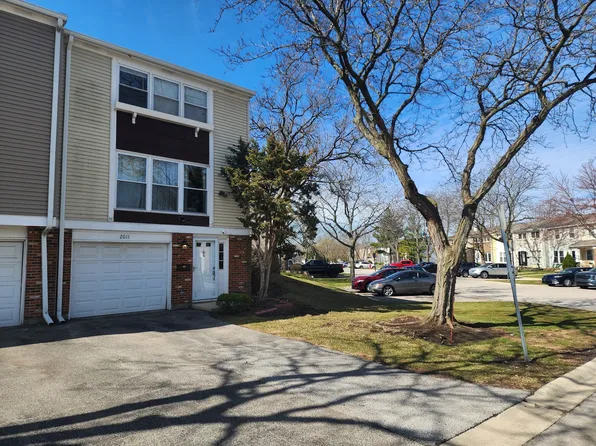 2011 Farnham Ct, Schaumburg, IL 60194