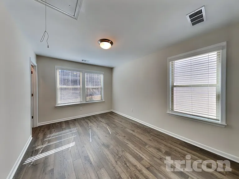 317 Knowles Pl — Photo 11