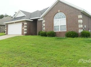 146 Hunter Allen Dr, Springdale, AR 72764