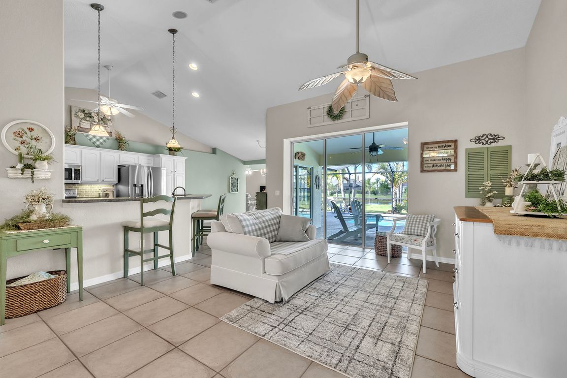 next background image