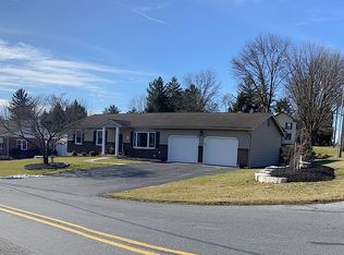 9 S Fairlane Ave, Myerstown, PA 17067