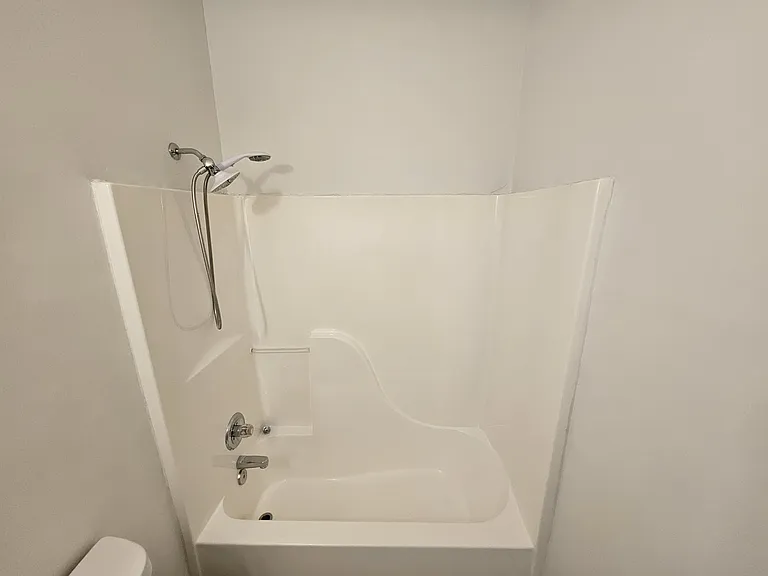 1651 Massachusetts Ave SW #22 — Photo 14