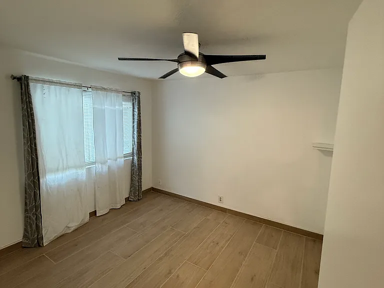 200 Elm Ave #7 — Photo 10