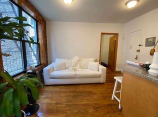 202 E 7th St #6, New York, NY 10009