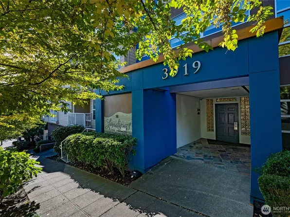 3919 Latona Avenue NE #307, Seattle, WA 98103