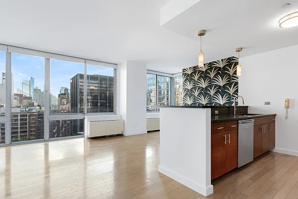 Rented by BARNES New York | media 4