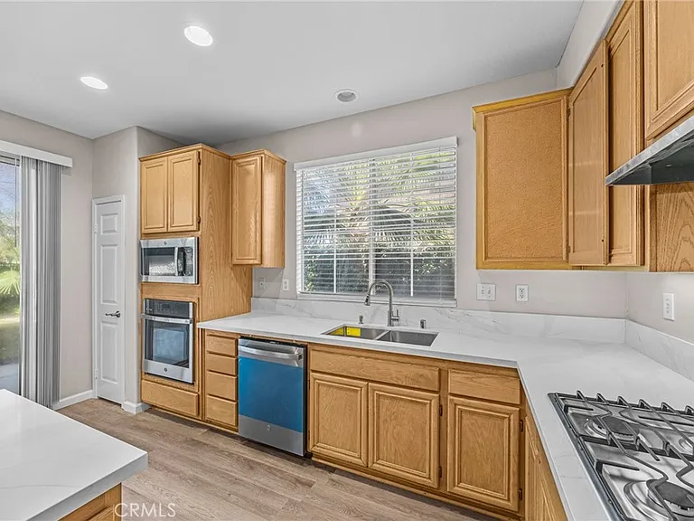 5855 Birkdale Ln — Photo 12