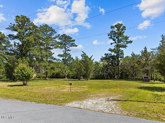 3rd image of 184 Sunrise Drive
