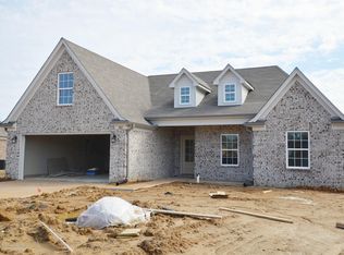 1005 Bluebird Cv, Senatobia, MS 38668