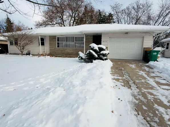 4832 Maryland Ave N, Crystal, MN 55428