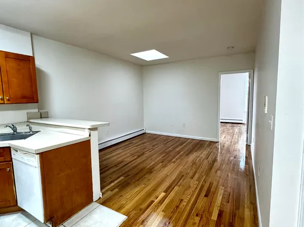 722 Ocean Avenue image 4 of 26