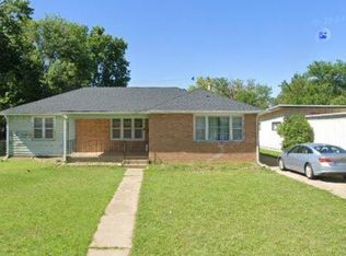 823 Russell Ave, Salina, KS 67401