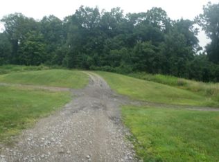 12550 Barfield Dr, Chesterland, OH 44026