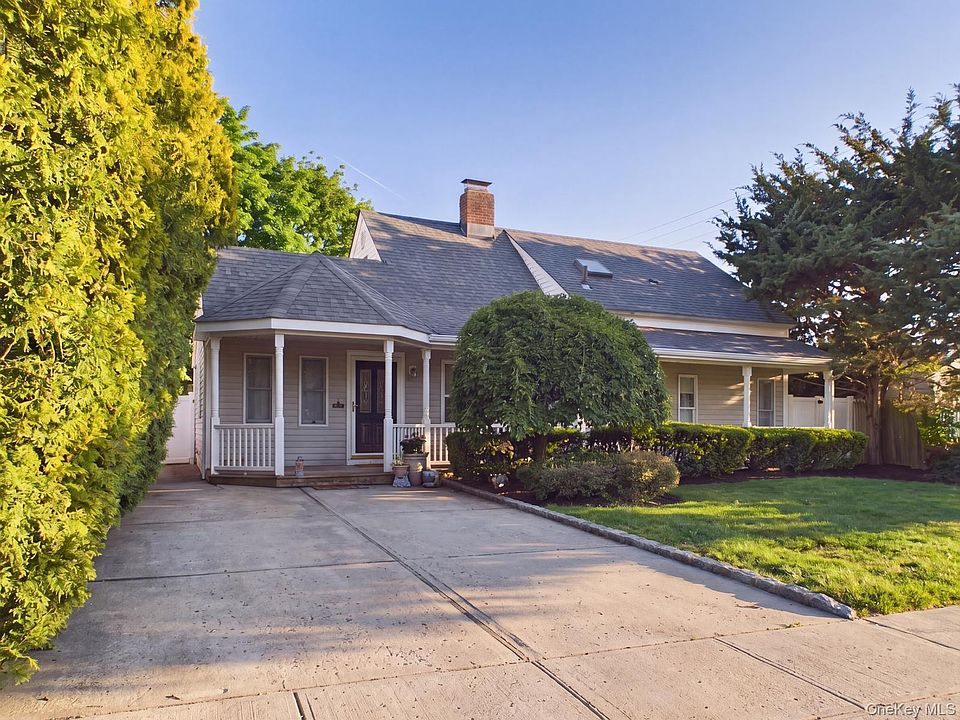 1st image of 6 Snowbird Lane
