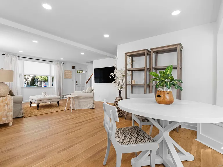 27 Reef Ct — Photo 8