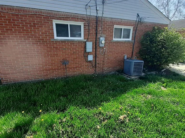 4938 Roosevelt Blvd — Photo 13