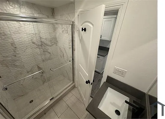 237 E Anaheim St #3 — Photo 8