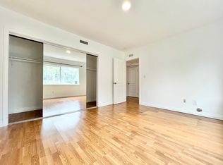 5860 Hazeltine Ave APT 10, Sherman Oaks, CA 91401