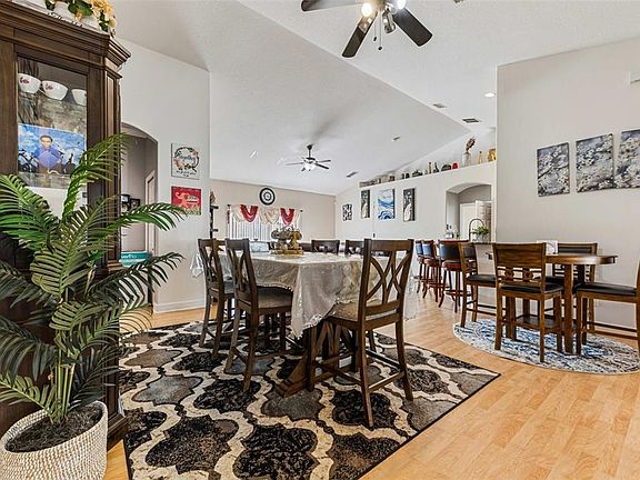 2nd image of 885 Adour Dr