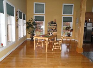 1803 Meadowview Ln, Farmville, VA 23901