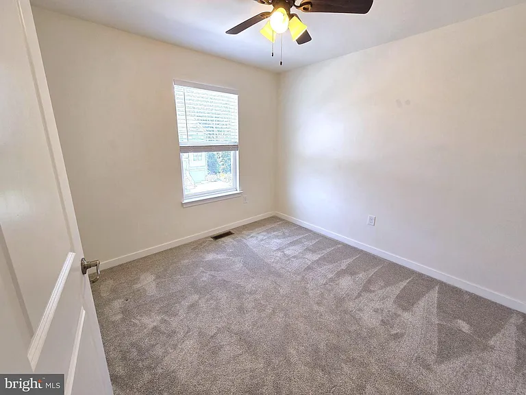 1883 Boulder Dr — Photo 30