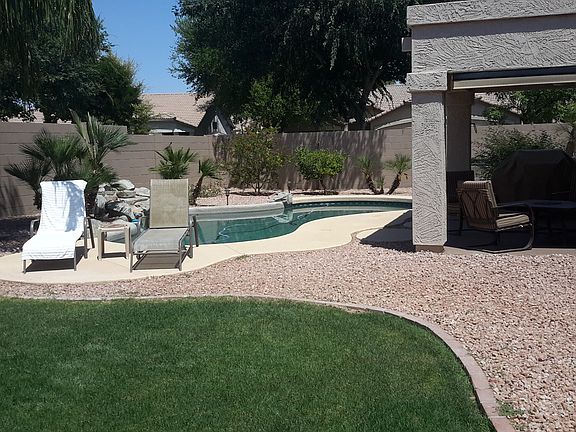 3rd image of 1272 W Bartlett Way