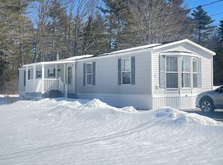 38 Marc Ave, Topsham, ME 04086