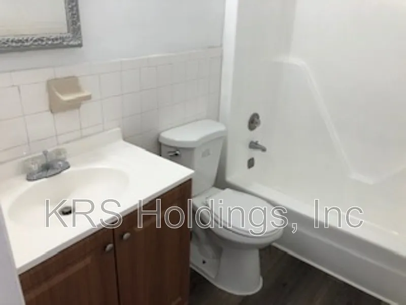 Building Photo - 6240 Chesapeake Blvd #7