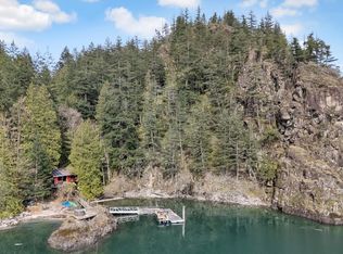 322 Echo Is, Harrison Hot Springs, BC V0M 1K0
