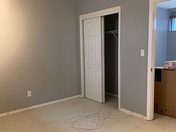 3rd image of 21 Petunia Ct #2