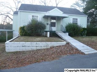 208 16th St SW, Fort Payne, AL 35967