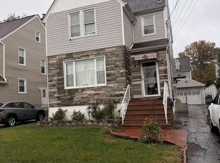 36 Gordon Rd, Valley Stream, NY 11581